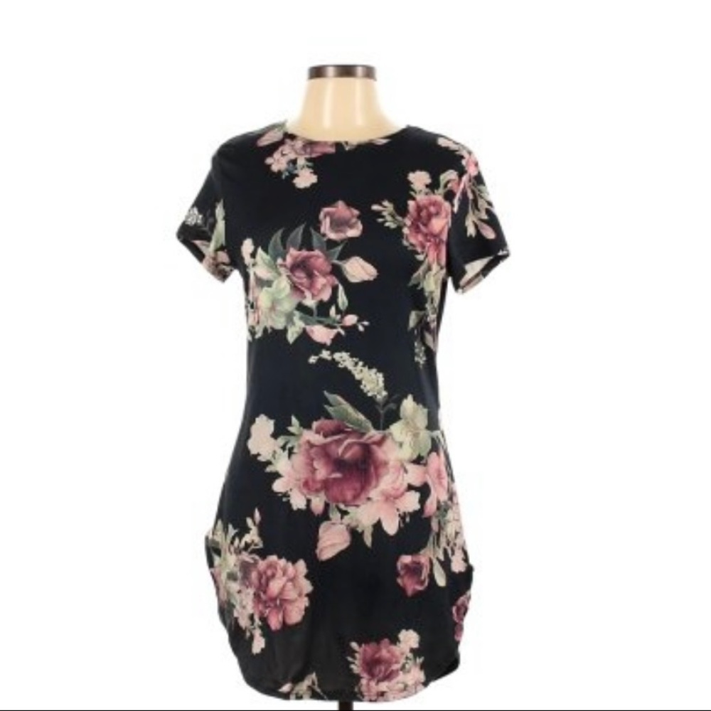 Dice Floral Mini Tunic T-Shirt Dress Women’s Size Small